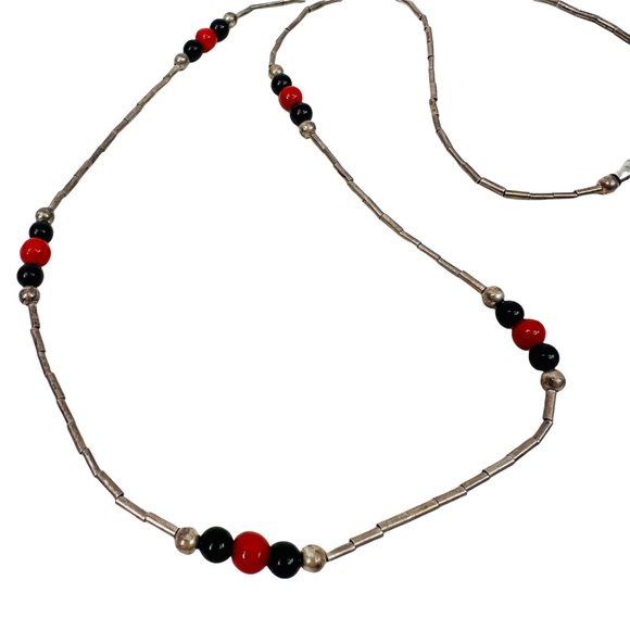 Unbranded Jewelry - Liquid Silver Sterling Silver Necklace Red Coral Black Onyx Station Beads 19"